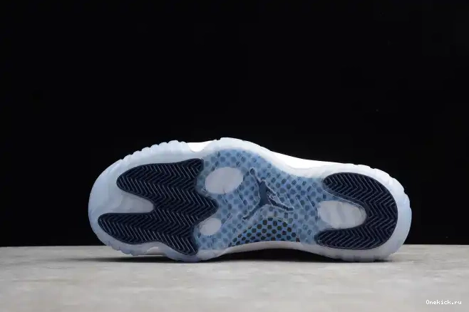 One Kick Air Retro 378037-123 Midnight Navy 11 Jordan 0612